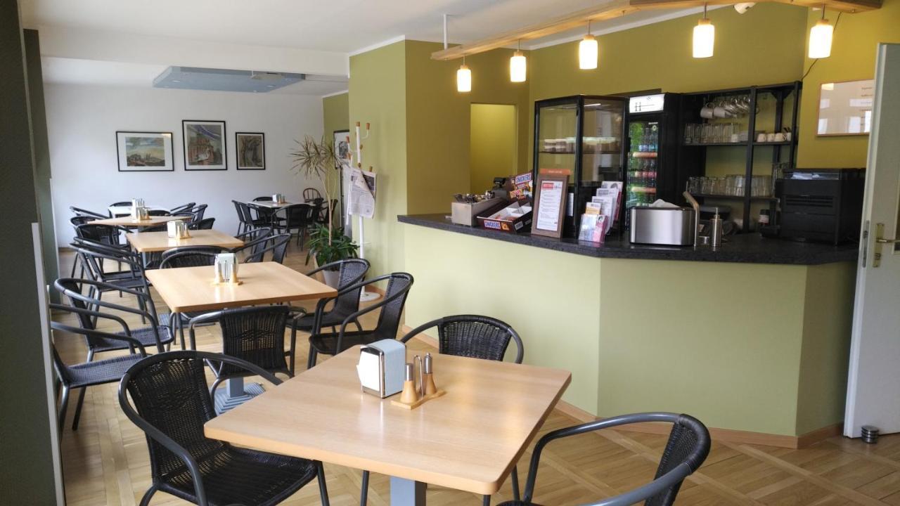 Hostel & Bistro Haus Der Horizonte บัดโดเบอราน ภายนอก รูปภาพ